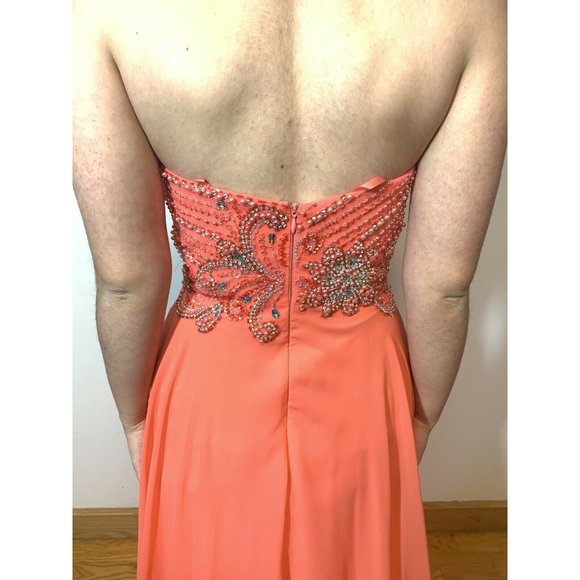 NWT Pink Coral Dress Size 2 Long Sleeveless Prom Formal Rhinestones Beautiful - Picture 5 of 6